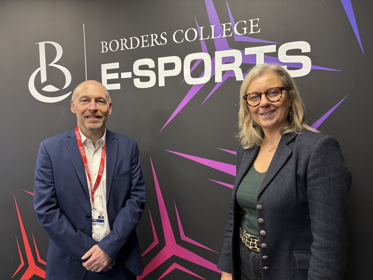 MSP Rachael Hamilton and College Principal Pete Smith standing next to each other in the ESports studio